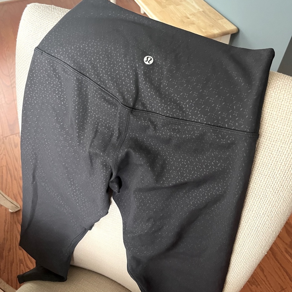 Lululemon Align High Rise Crop 23 Sz 6 Women’s